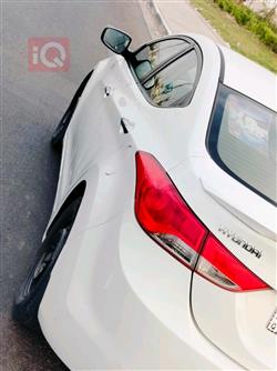 هیوندای ئەلەنترا